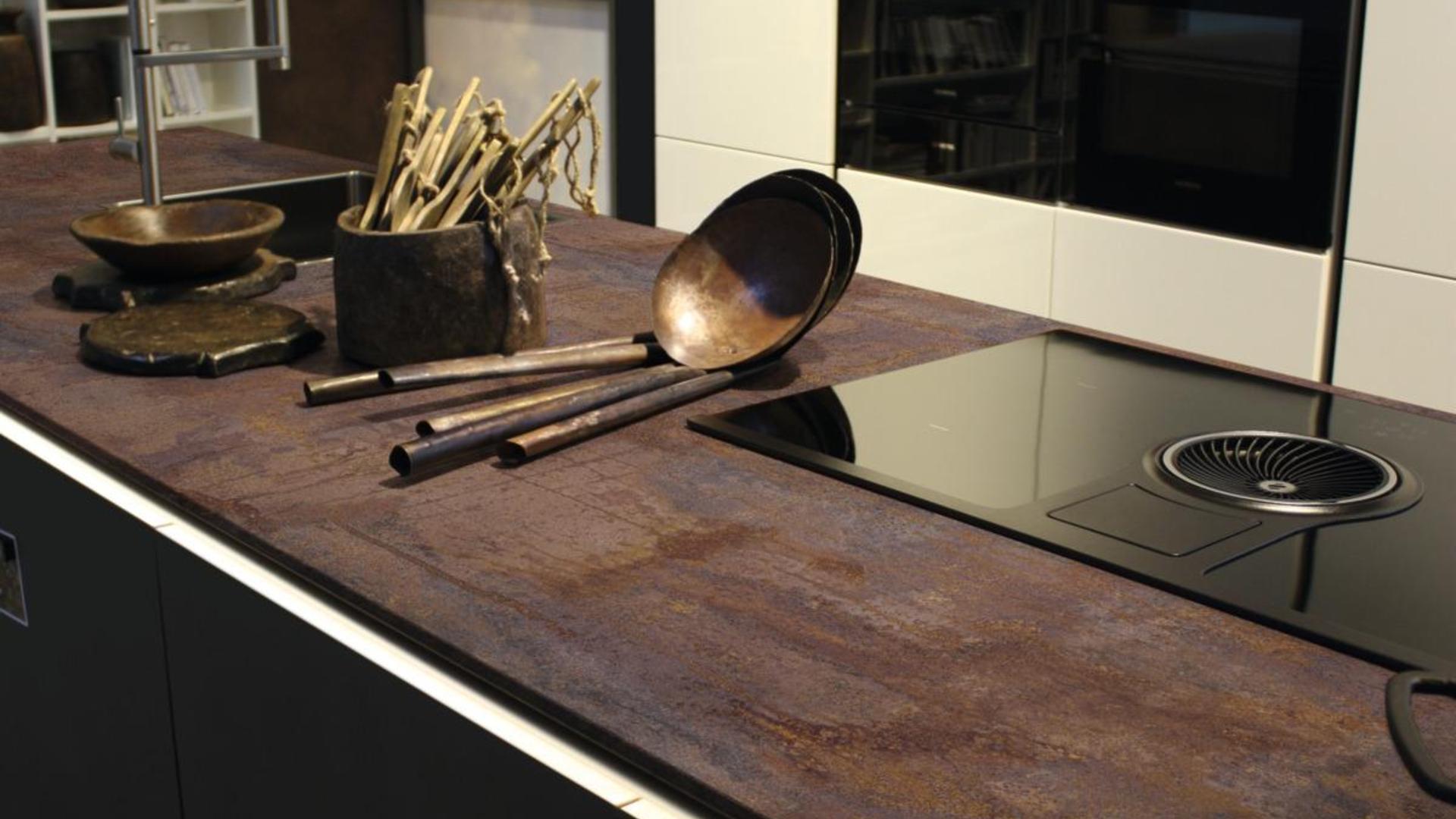 Kaindl Rusty Iron - 2.07 mtr x 2.8 mtr
